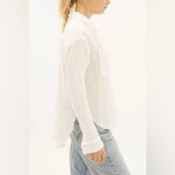 Urban Outfitters White Lucy Textured Button-Down Shirt - Picture 3 of 7